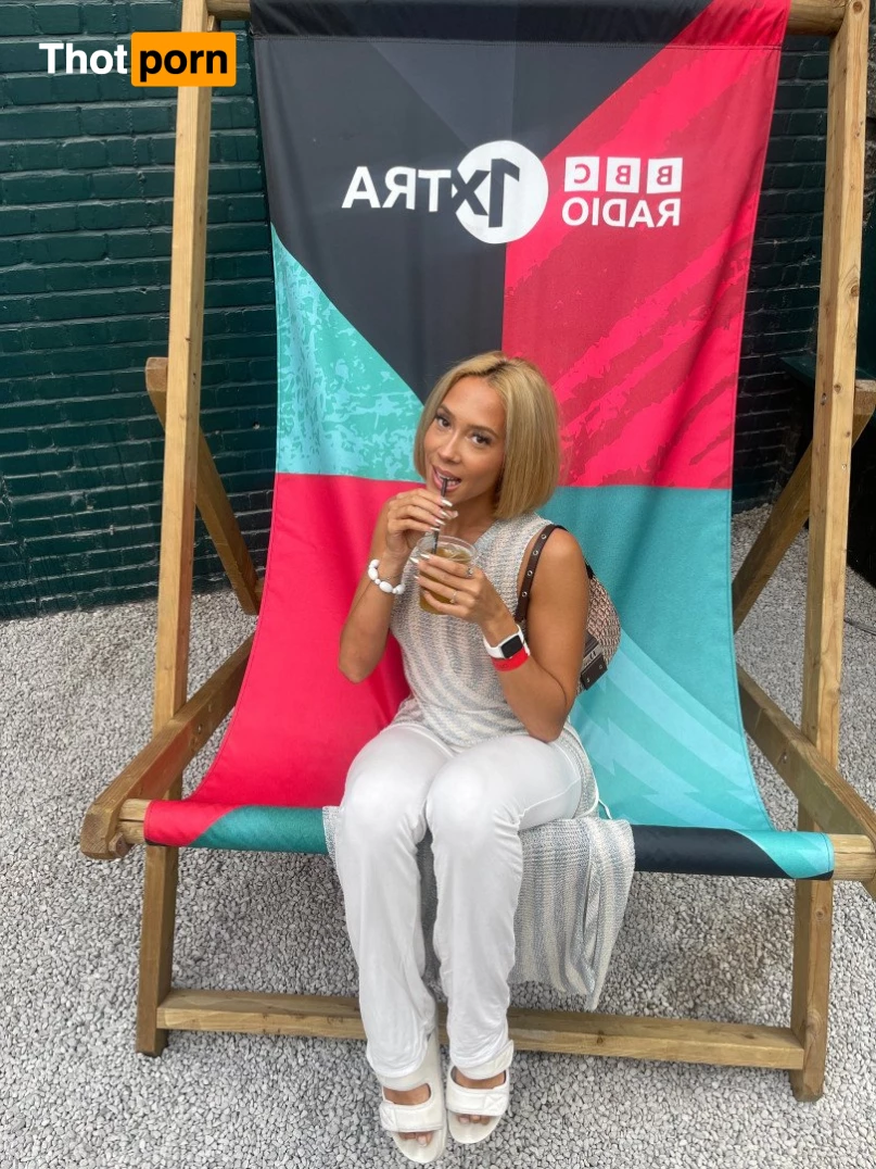 MorganMunroe 5343140