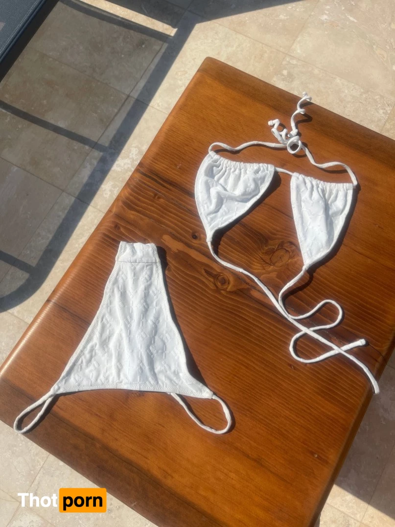 MorganMunroe 5343417