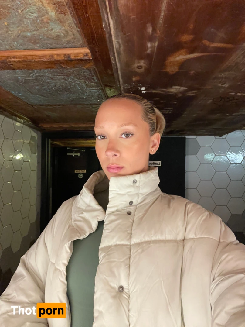 MorganMunroe 16067544