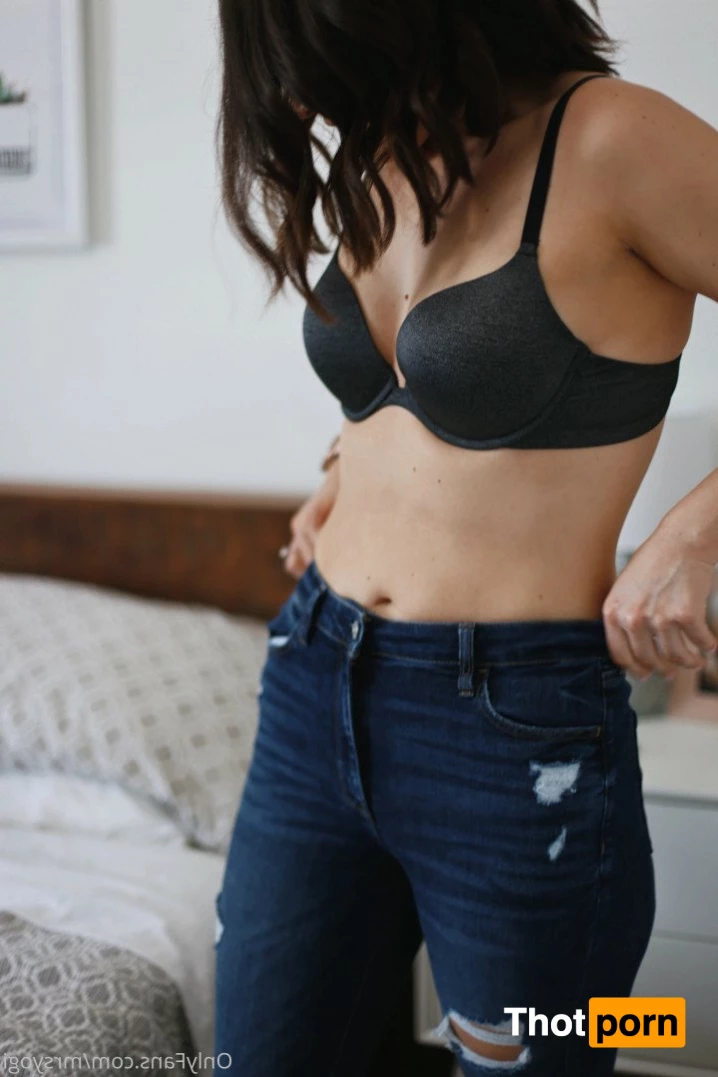 Katie Cummings 5311637