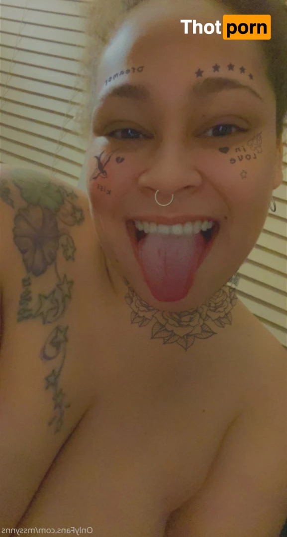 Online now ! Ms Synns 😈 5340846