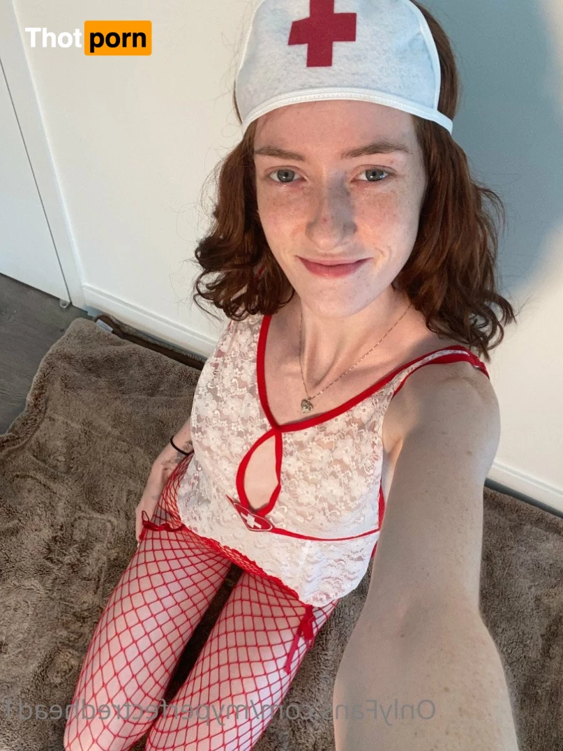 Emma Ginger 👄 5338961