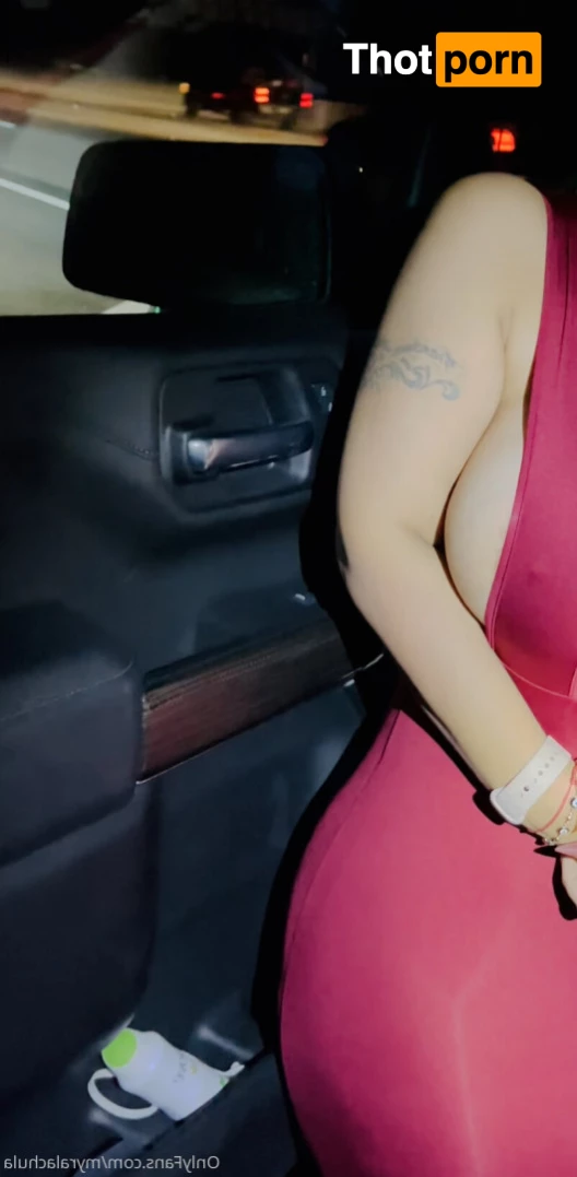 la Chula Myra 9299224