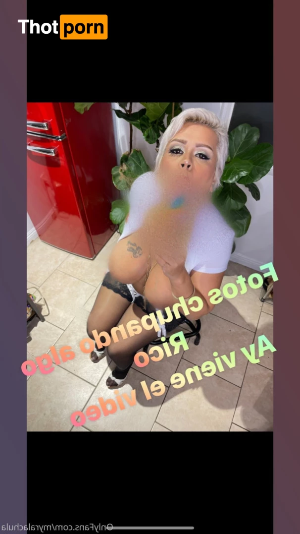 la Chula Myra 9299540