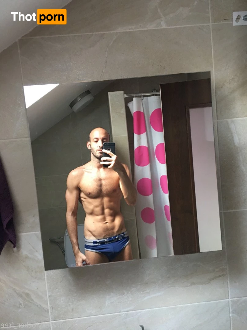 NakedGamerFree 5304981