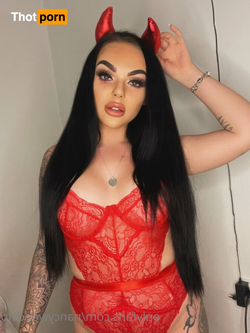 DONT TELL YOUR GIRLFRIEND 🤭 5376170