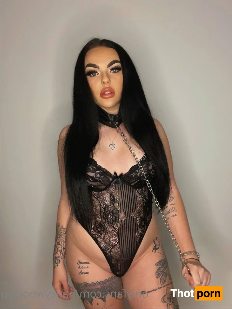 DONT TELL YOUR GIRLFRIEND 🤭 5376185