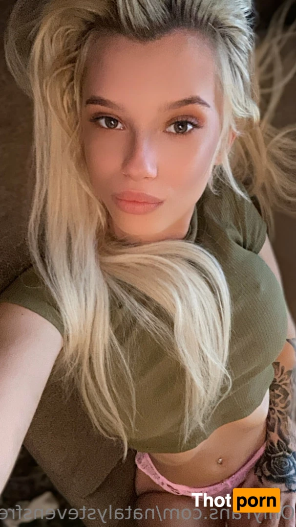 Nataly Stevens 🔥 10705505