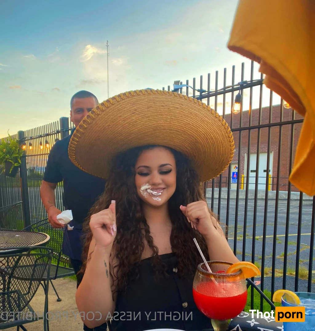 🔞 𝗵𝗿𝗻𝘆 𝘁𝗯𝗵… 𝗰𝗵𝗮𝘁 𝗺𝗲 😏 10849174