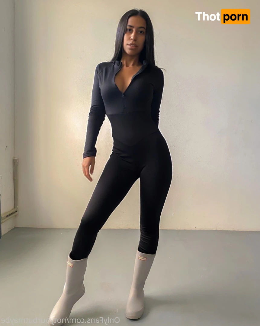 Dayan❤Ur wifey🥰 15947967