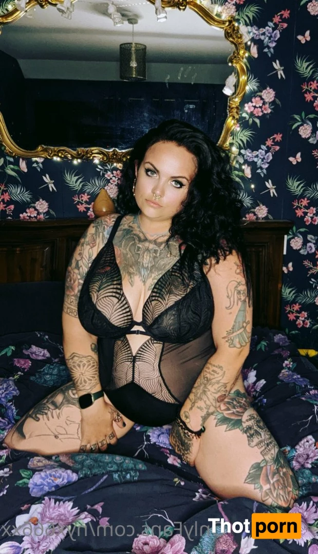 Mistress Nyx 5310333