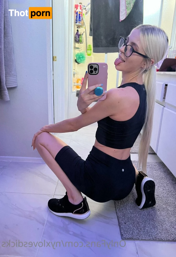 💜Nicole Nyx 5289086