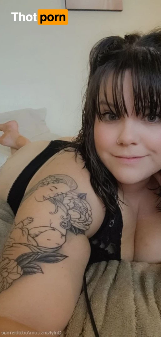 October  Mae 5288164