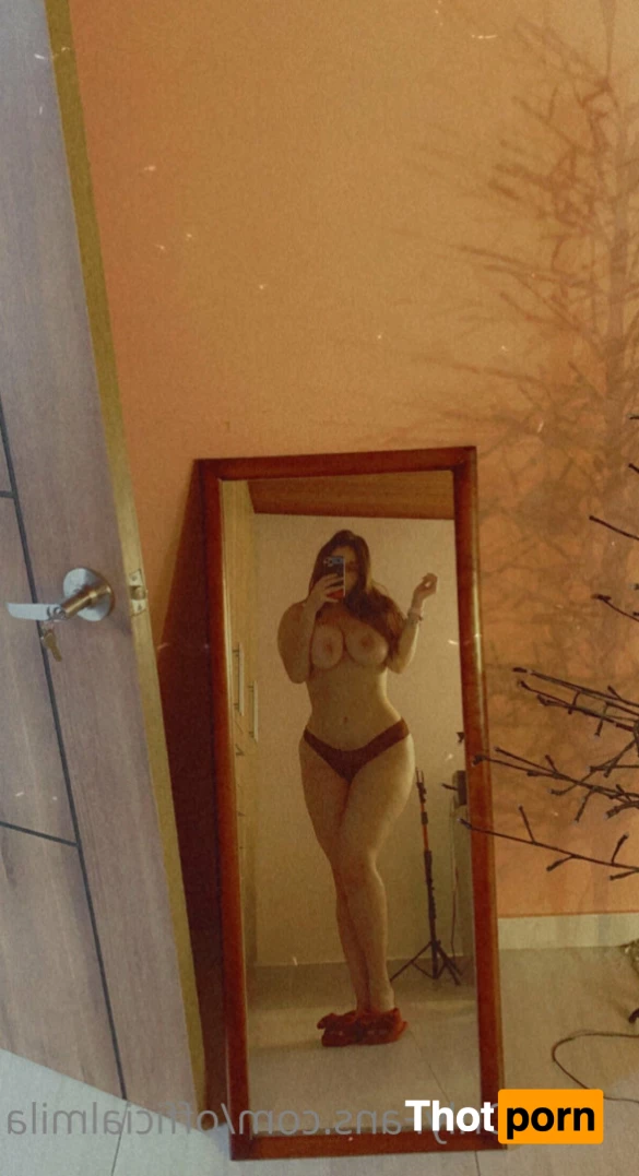 Mila 😇🤫 9188579