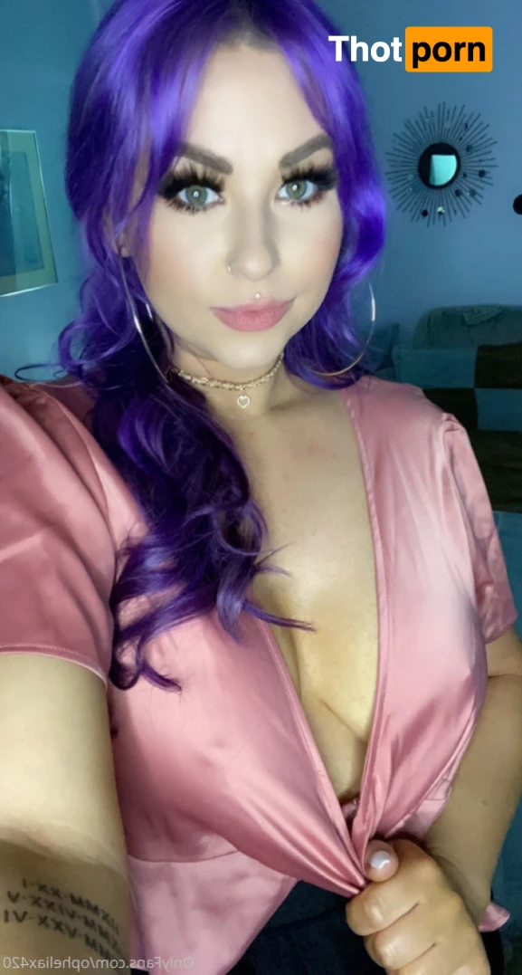 Ophelia “O” 13166370