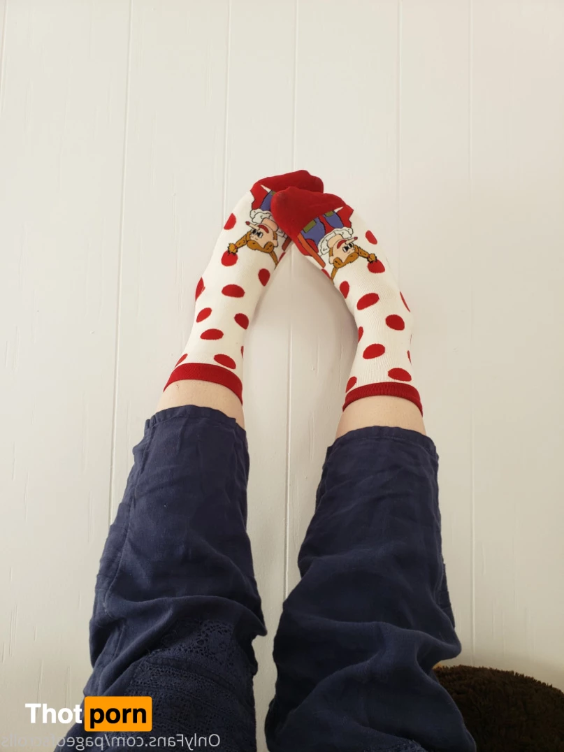 PageOfScrolls 5519982