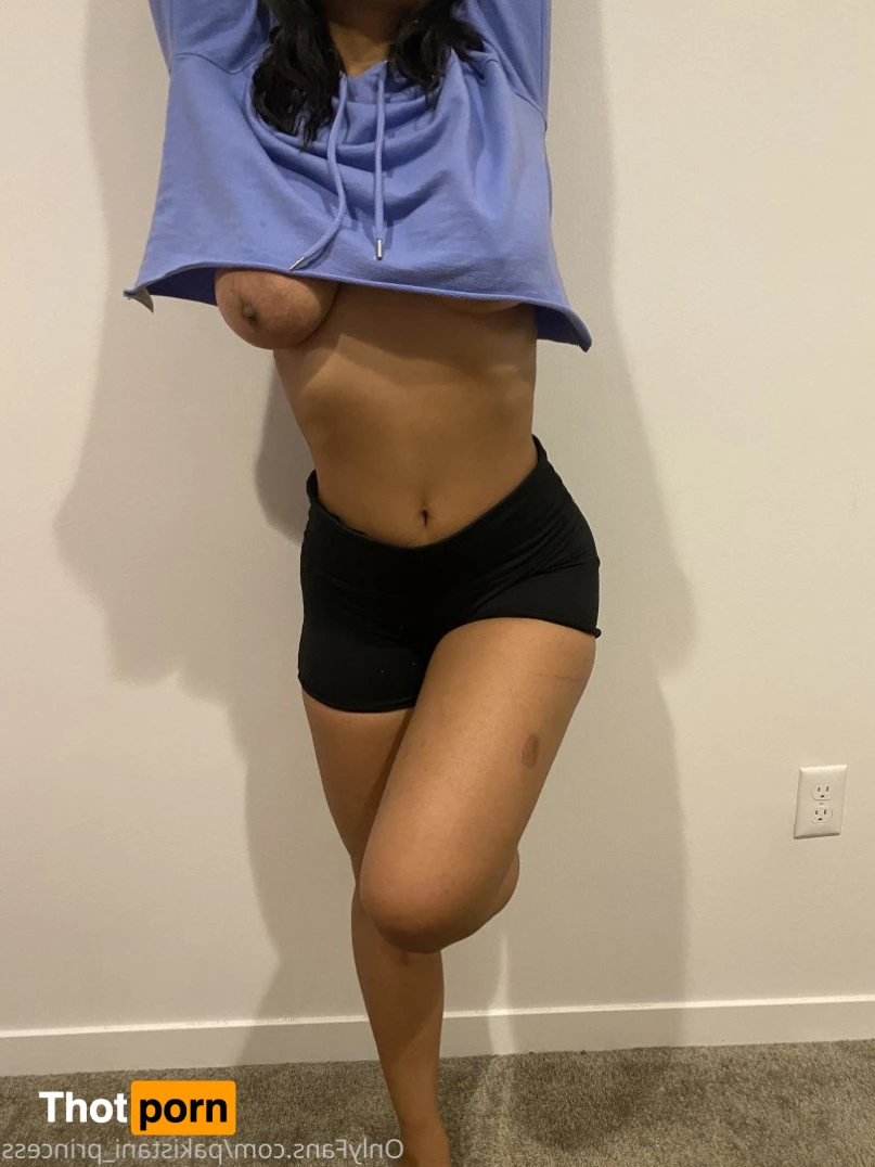 Desi Royalty 5399447