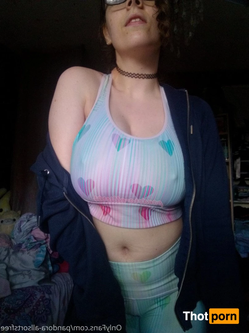 anime-tiddied kink princess 👑 5354818