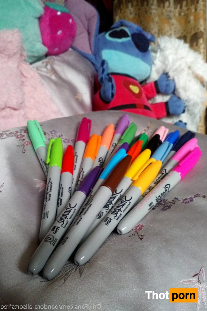 anime-tiddied kink princess 👑 5354888