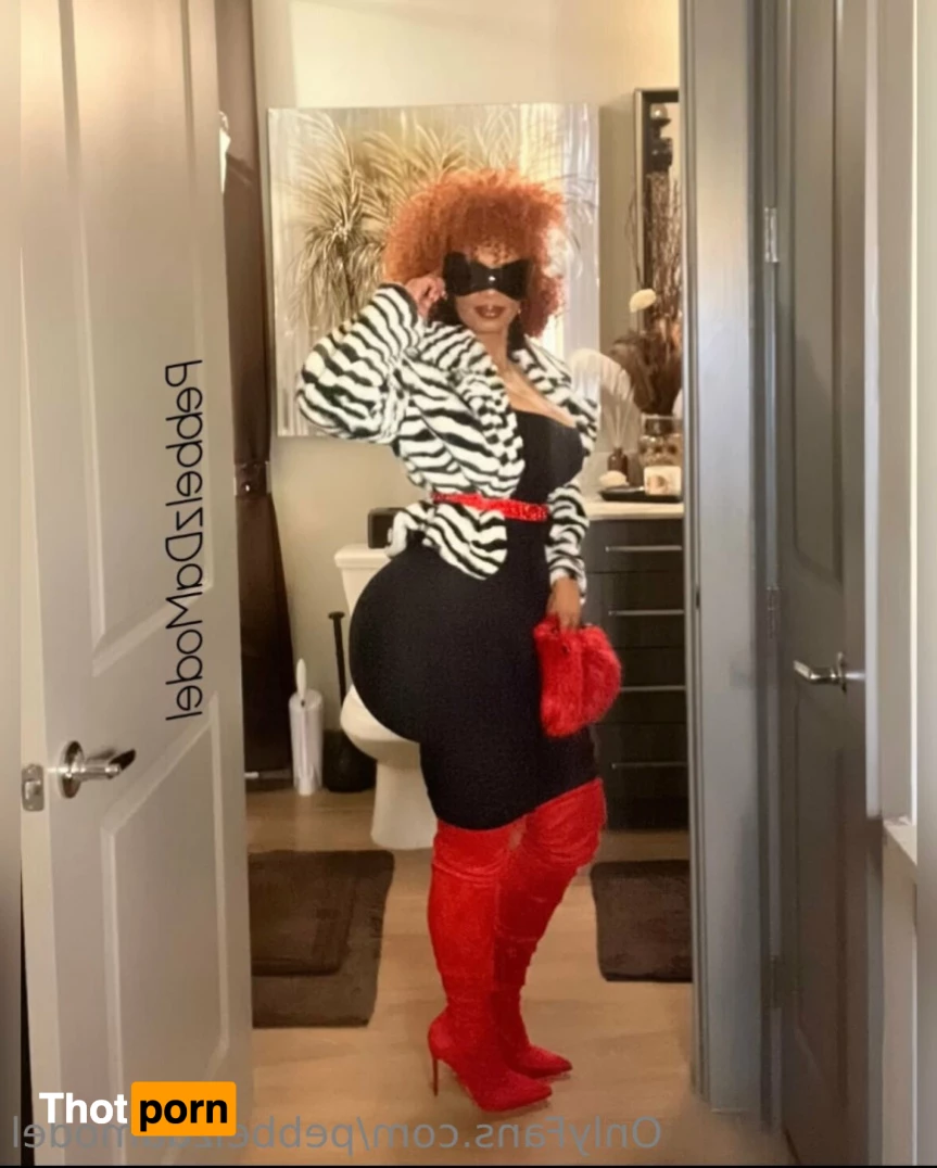 Pebbelz Da Model 10797540