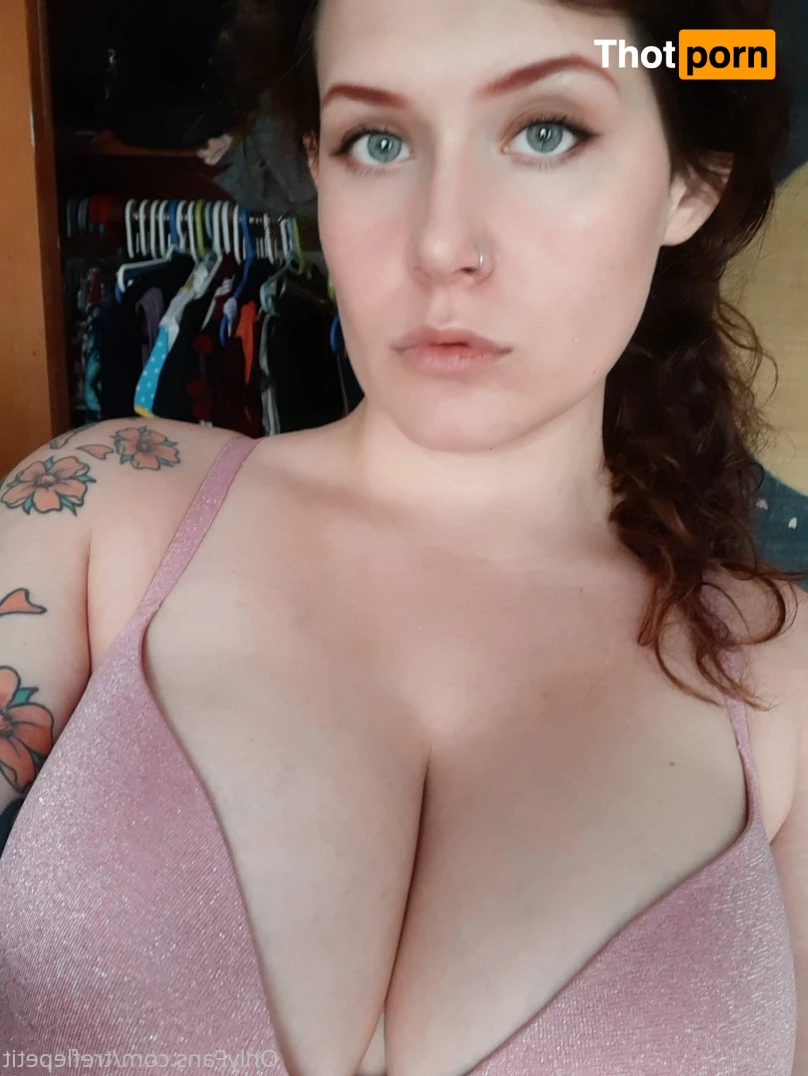 Little Clover 10716620