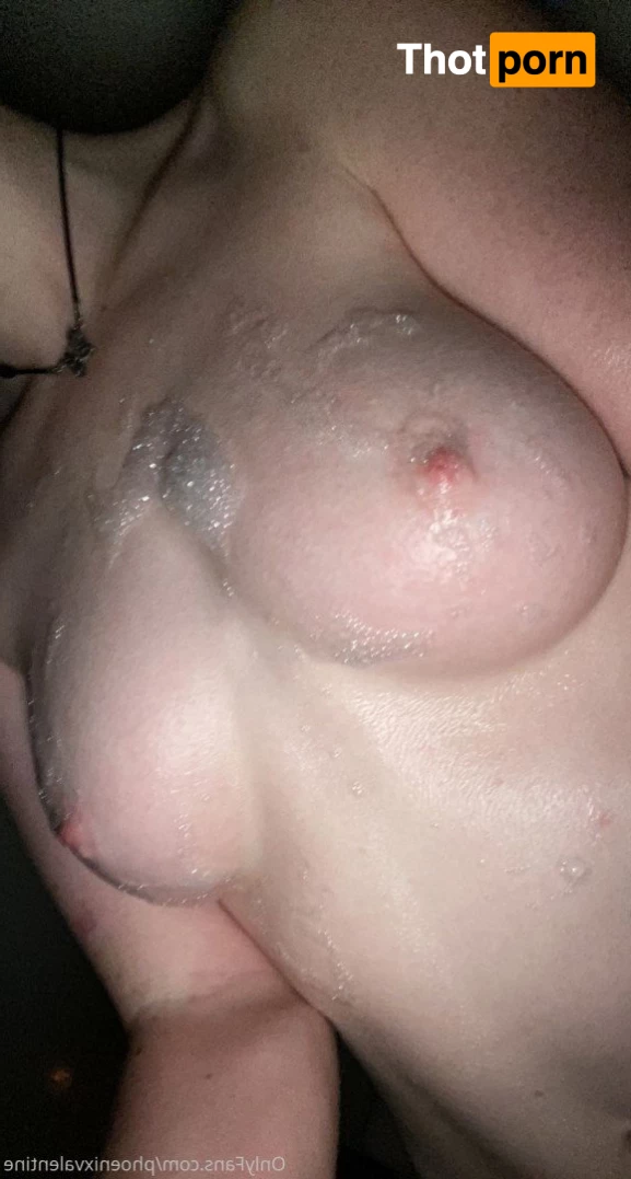 phoenixvalentine 5483508