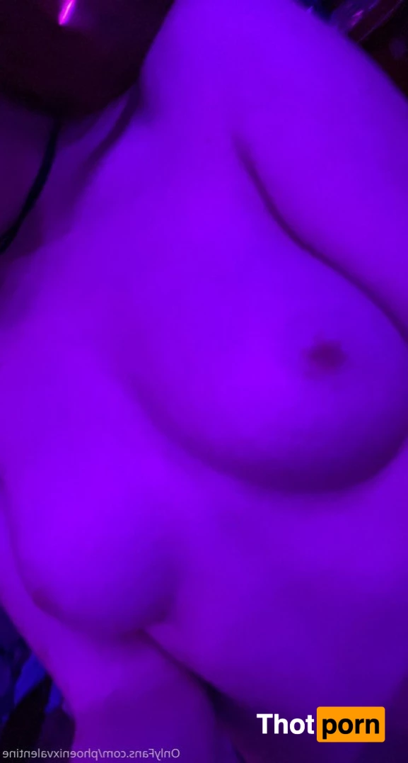 phoenixvalentine 5483520