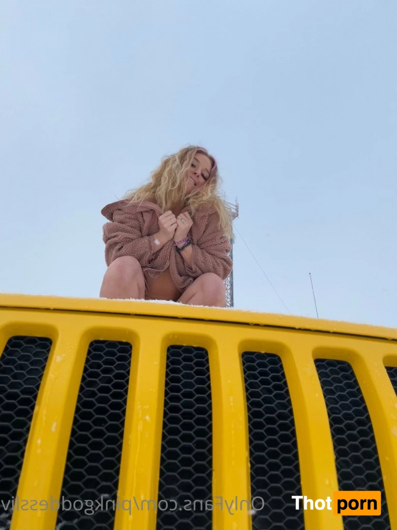 Barbie 💍 🔝 0.79% 5153251