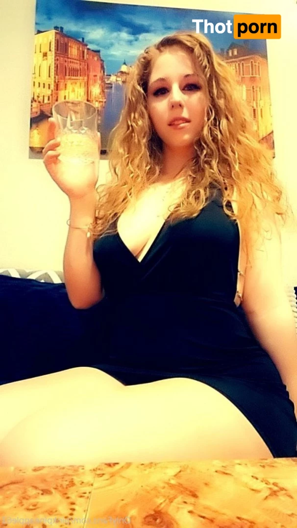 pinkpineapple63 (Free) 5273247