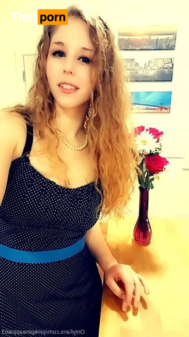 pinkpineapple63 (Free) 5273513