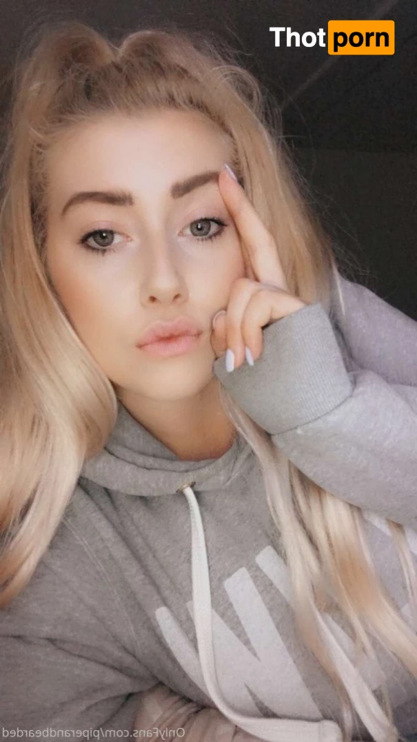 Playful piper 5152598