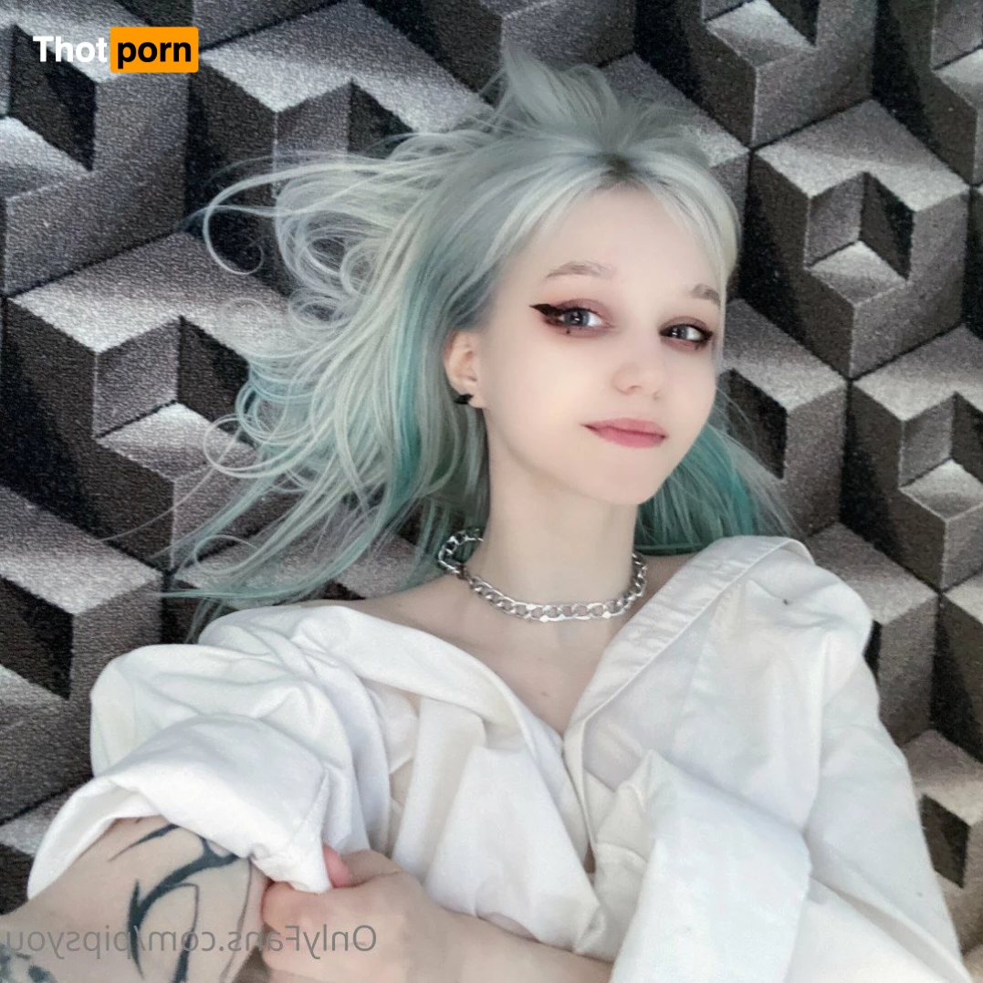 tipsy_free 🇺🇦 5343810