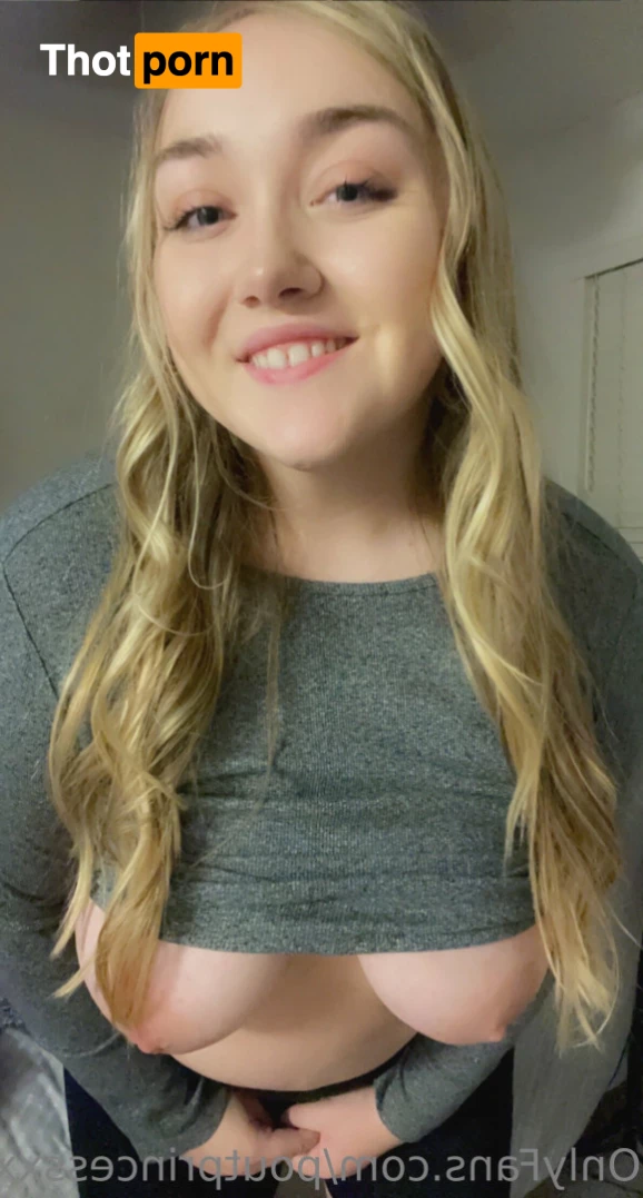 Pout 😇💕 5527908