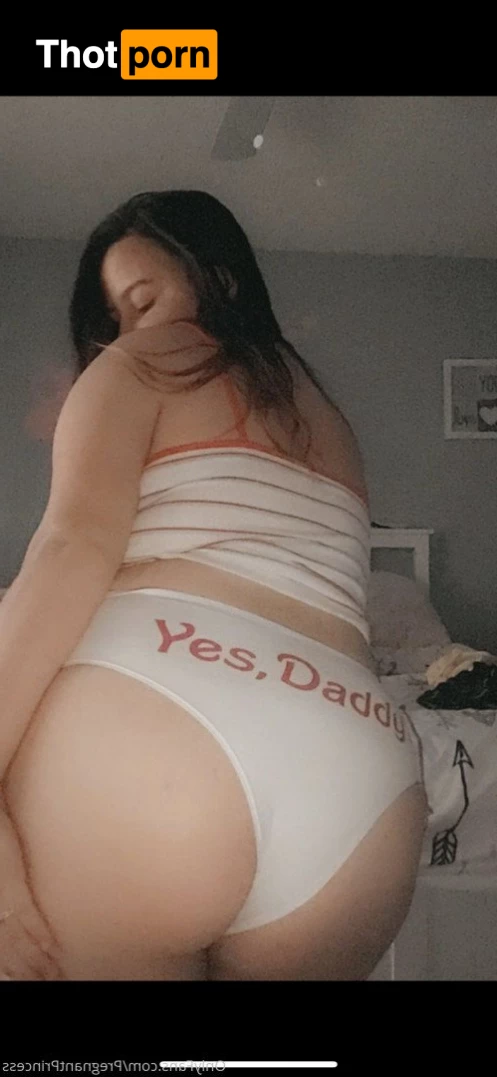 Pregnant Baking 5036662