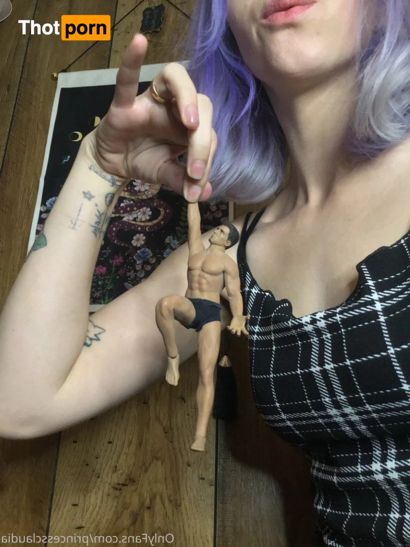 Princess Claudia 5377111