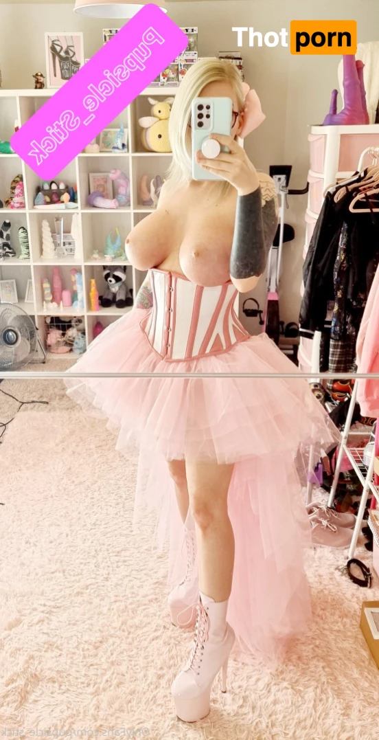 Pupsicle 🐕 5523411