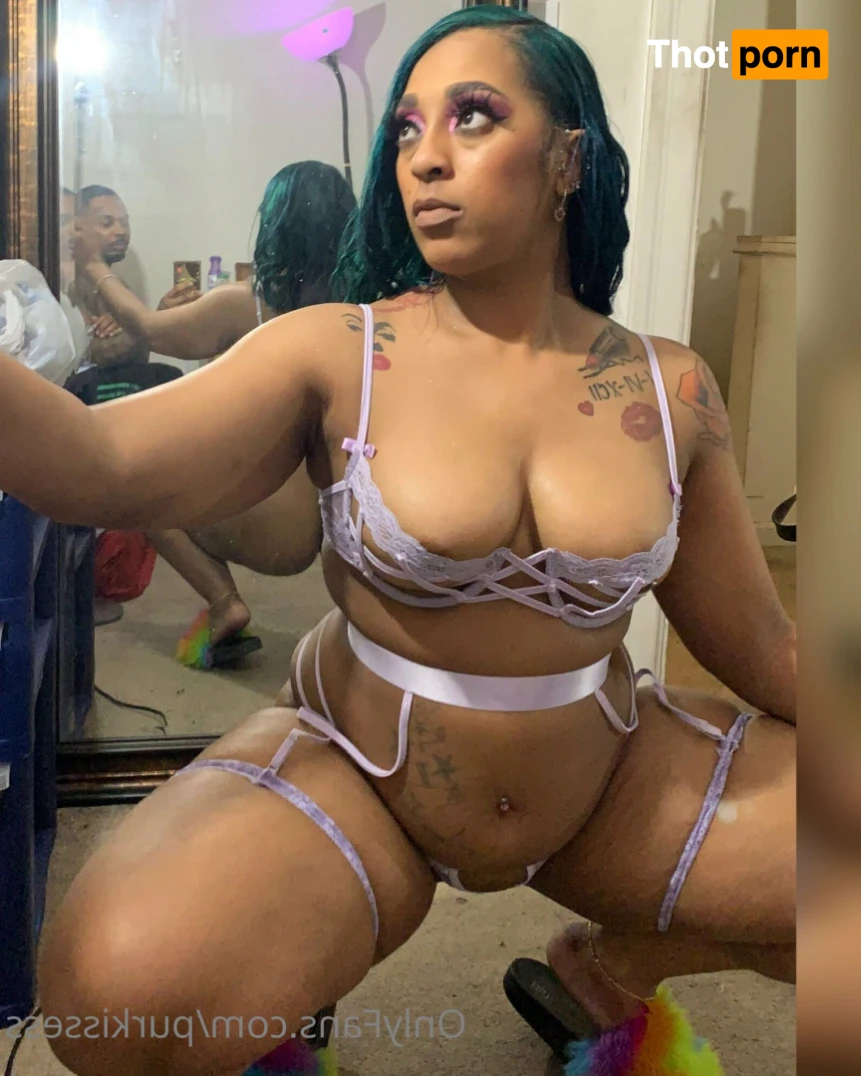 Purpkissess 15784359