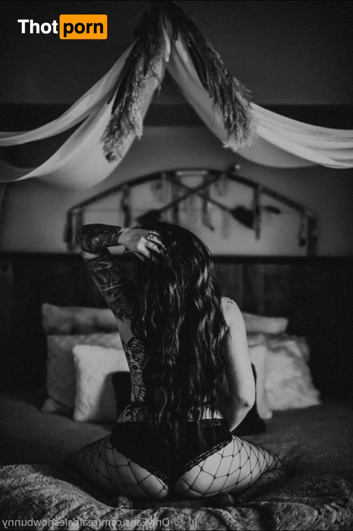 realpalesnowbunny 5133308