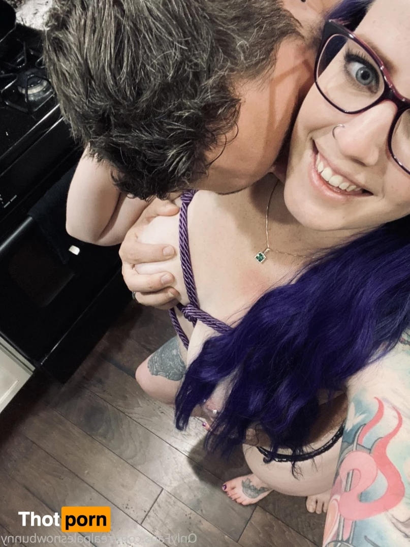 realpalesnowbunny 5133369