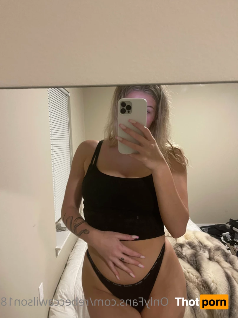 College Freshman 💦 [ rebeccawilson18 ] OnlyFans leaked photo 9072481 on  Thotporn