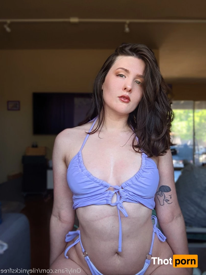 rileynicksfree 5019045