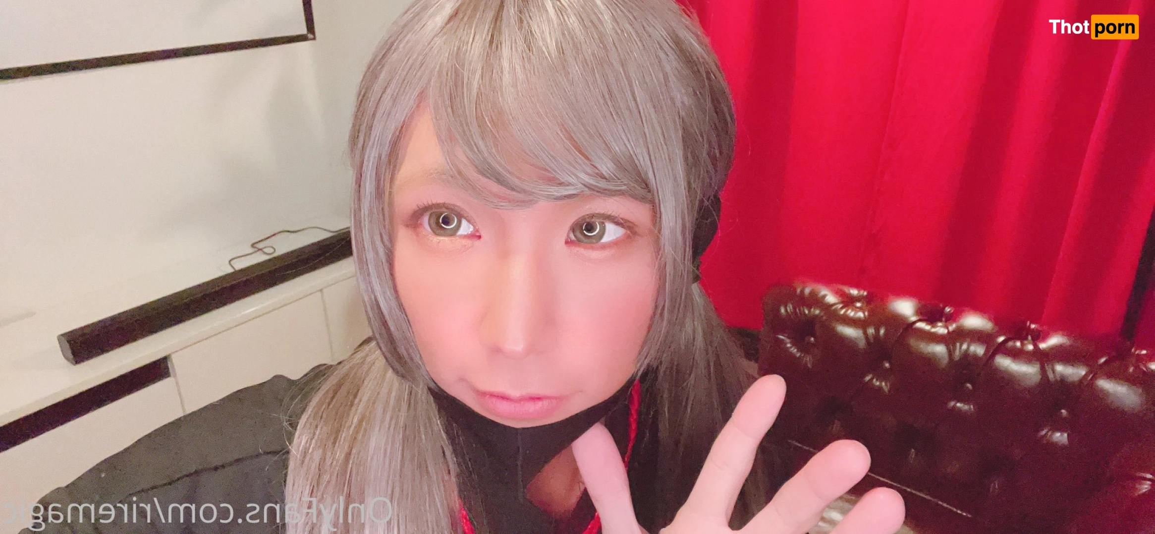 Riel@crossdresser 5290387