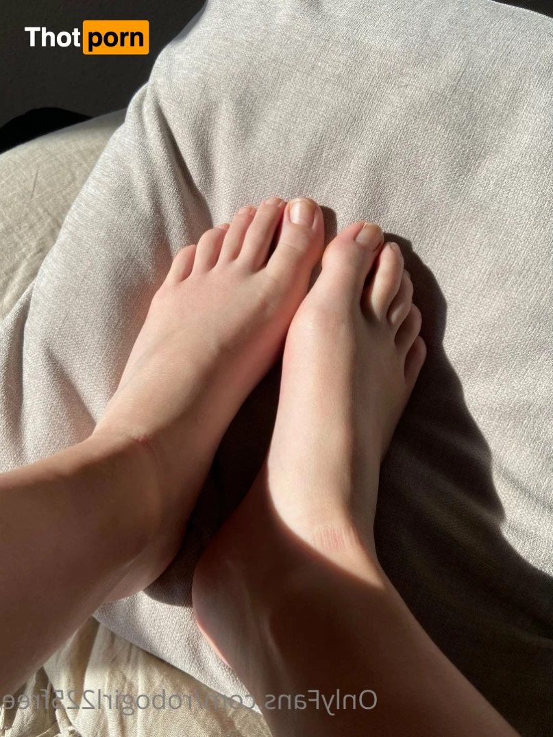 robogirl225free 5121298