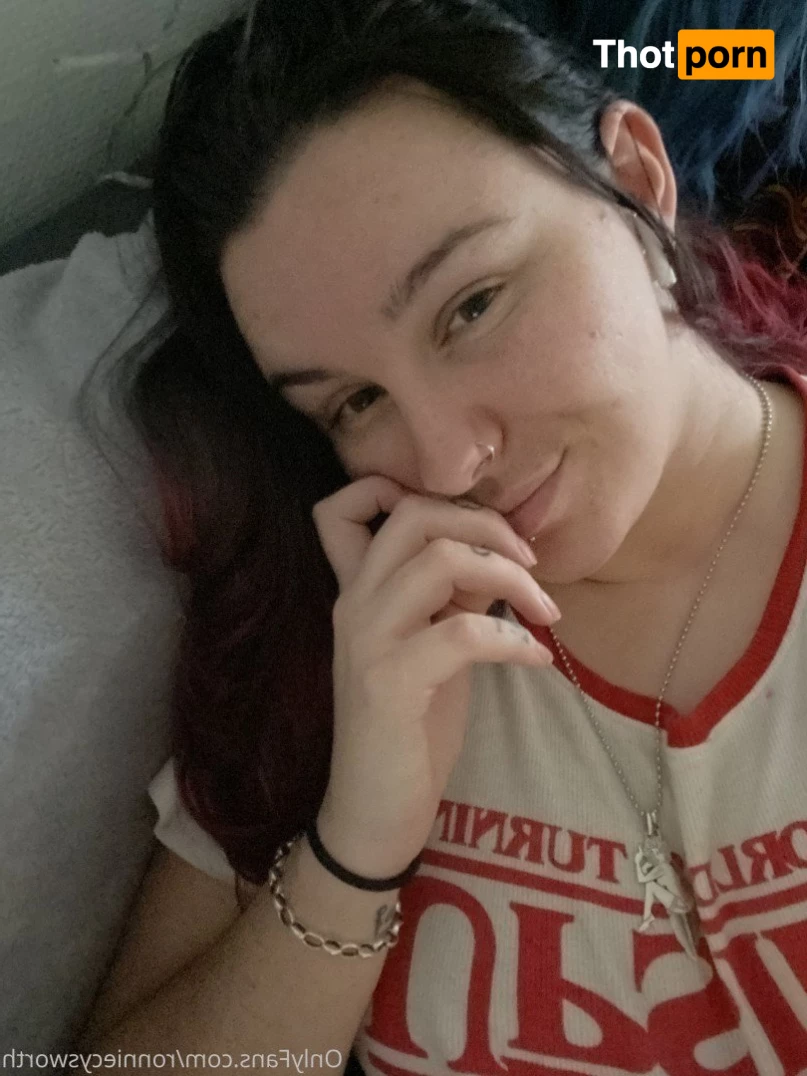 𝑅𝑜𝑛𝑛𝑖𝑒 💕 5035165