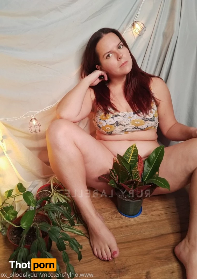 Curvy naughty redhead 😈 Ruby Labelle 5278890