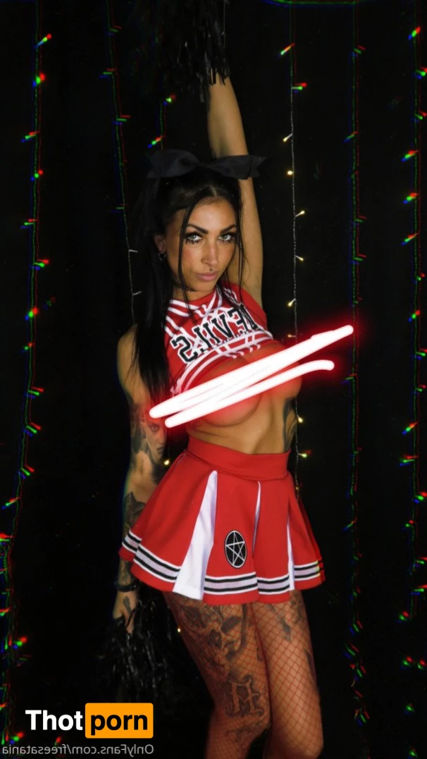 Sania Mallory 5017558