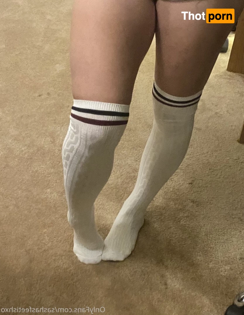 sashasfeetishxo 5103606