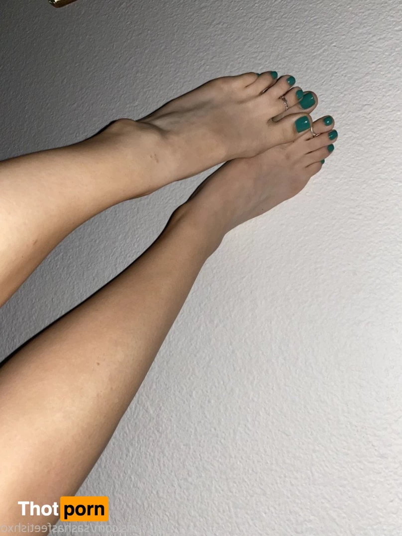 sashasfeetishxo 5103737