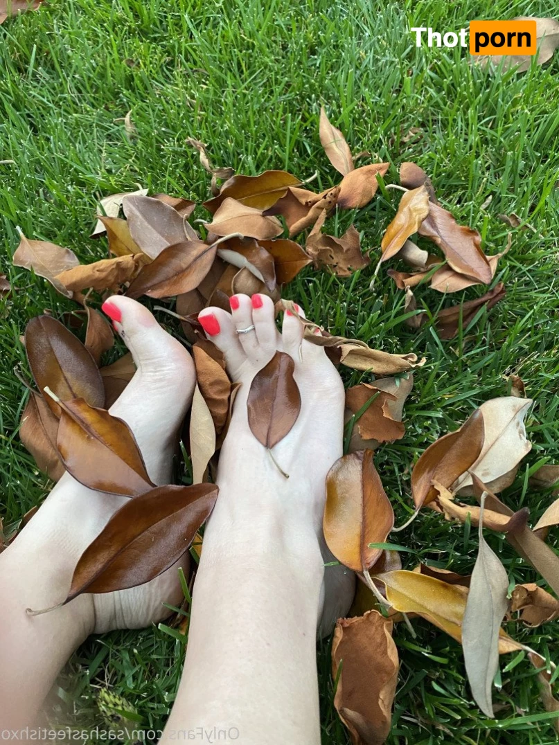 sashasfeetishxo 5103751