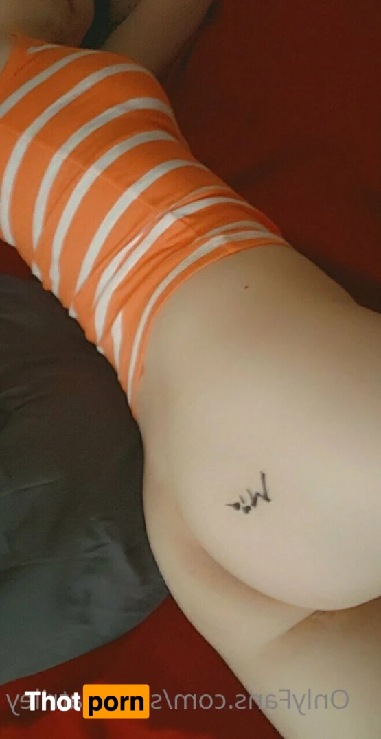 Your Girlfriend Riley 🙈😘 5267157